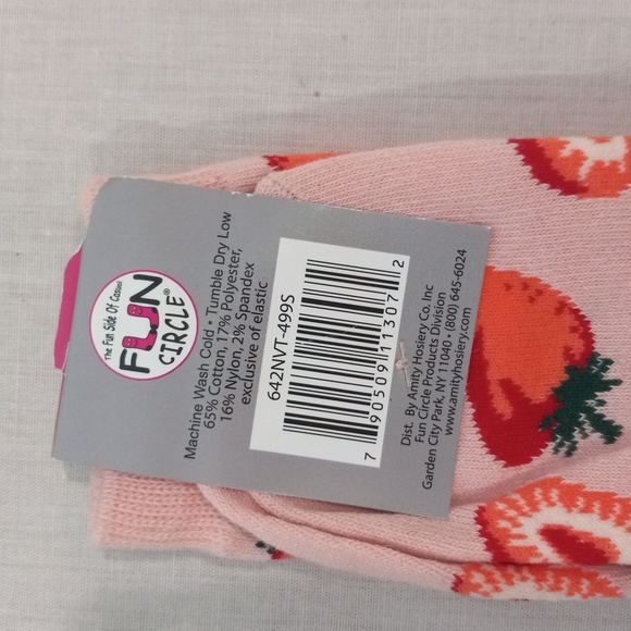 Women's Socks - Picture 5 of 6